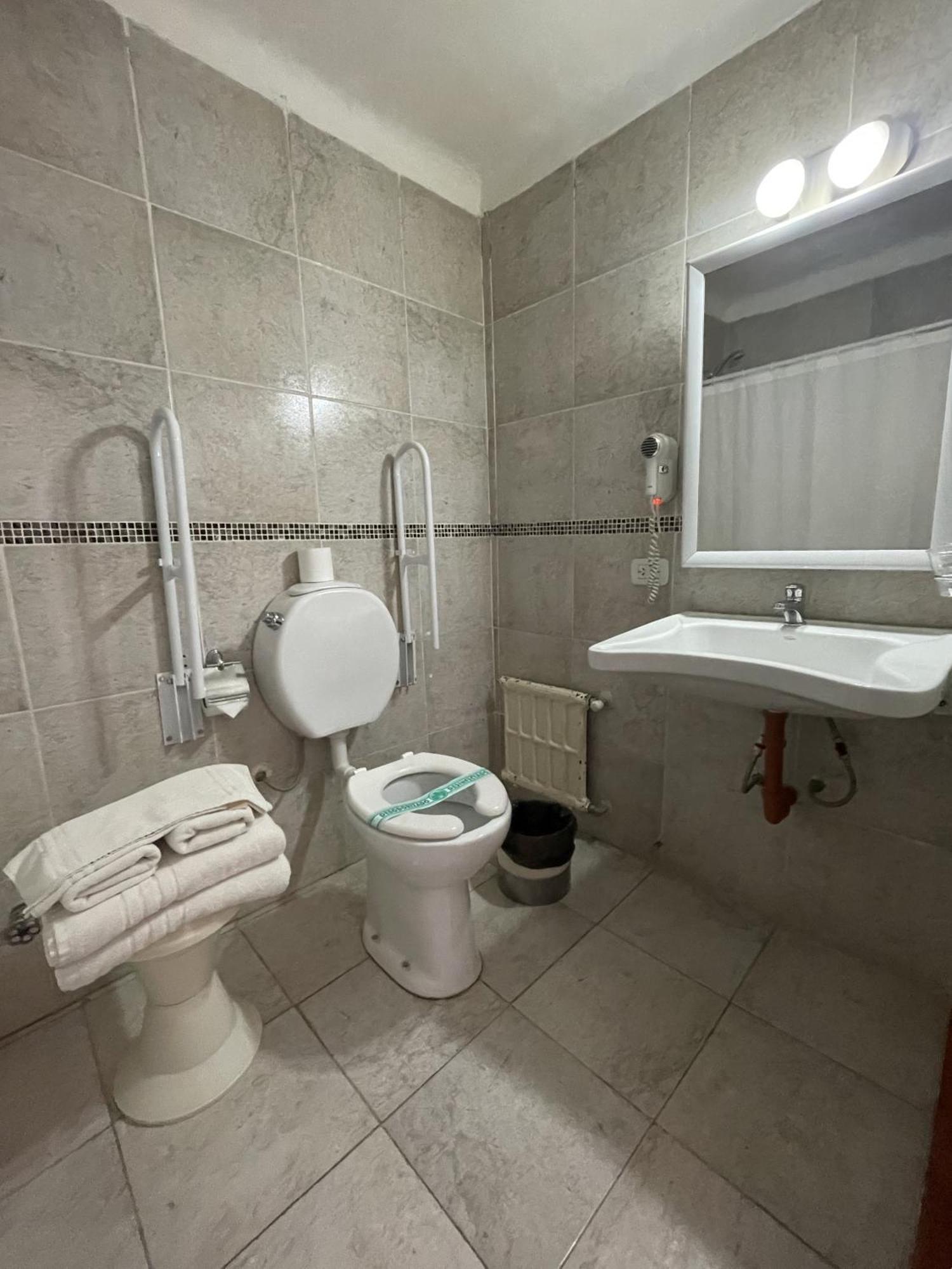 Hotel Tehuelche Esquel Ruang foto