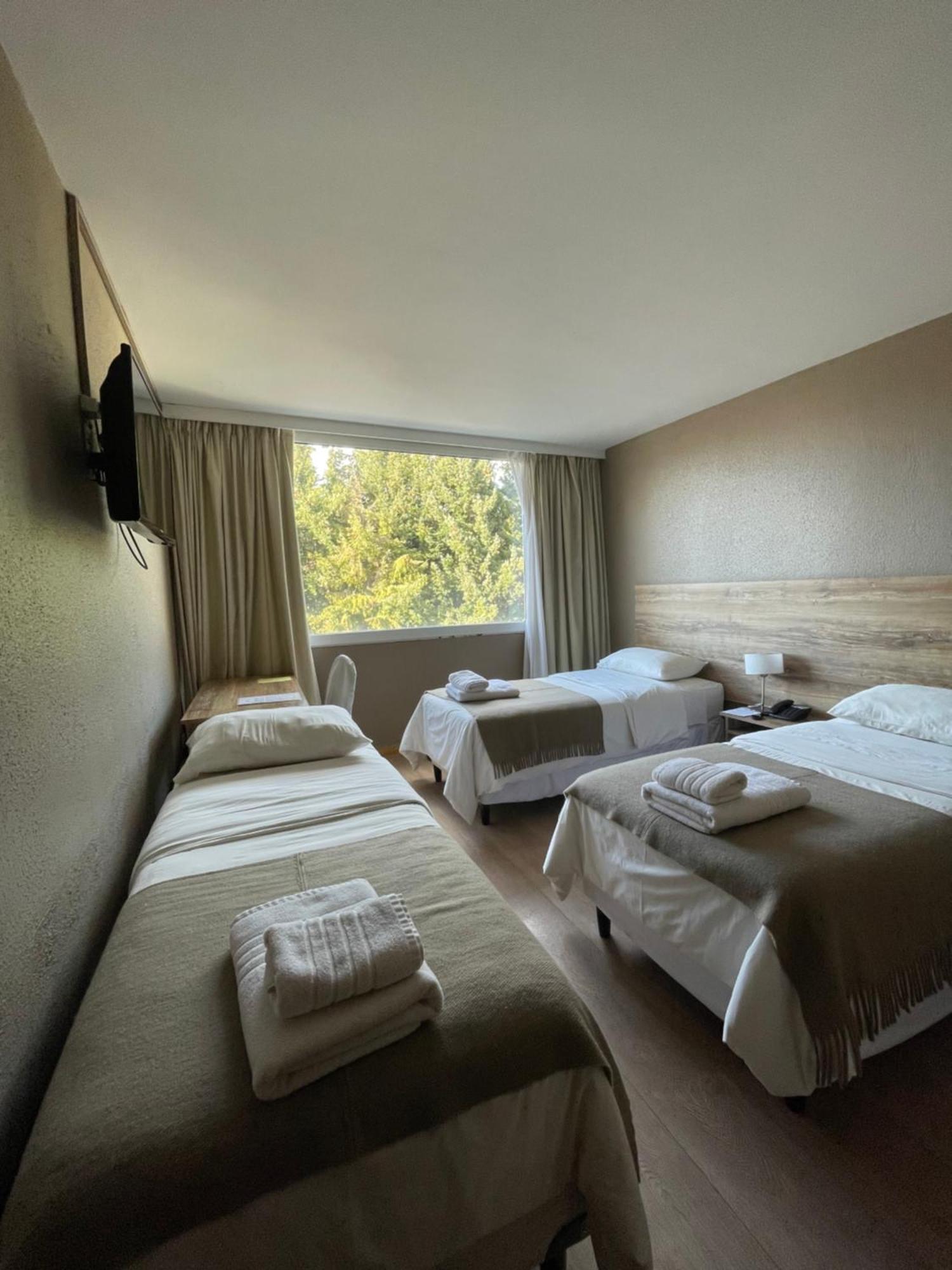 Hotel Tehuelche Esquel Bagian luar foto